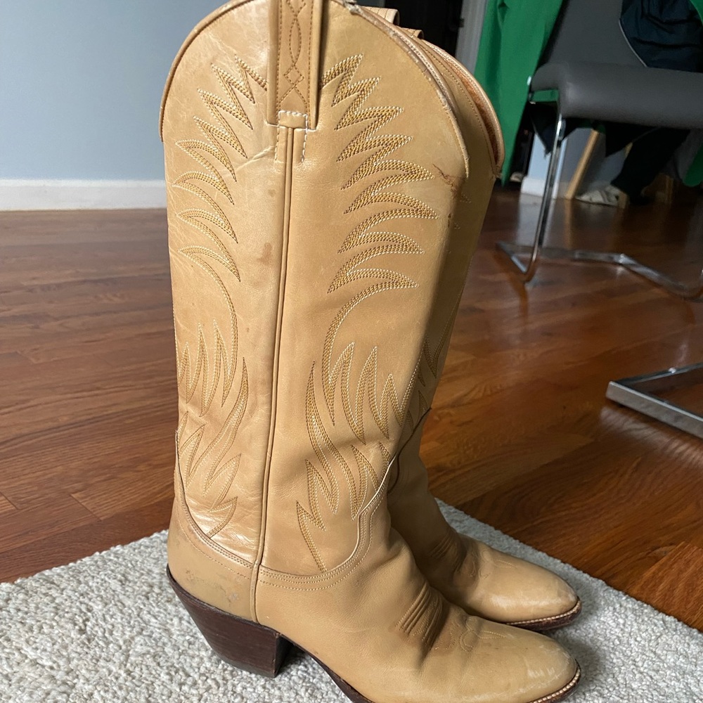 Dan post western boot size 8